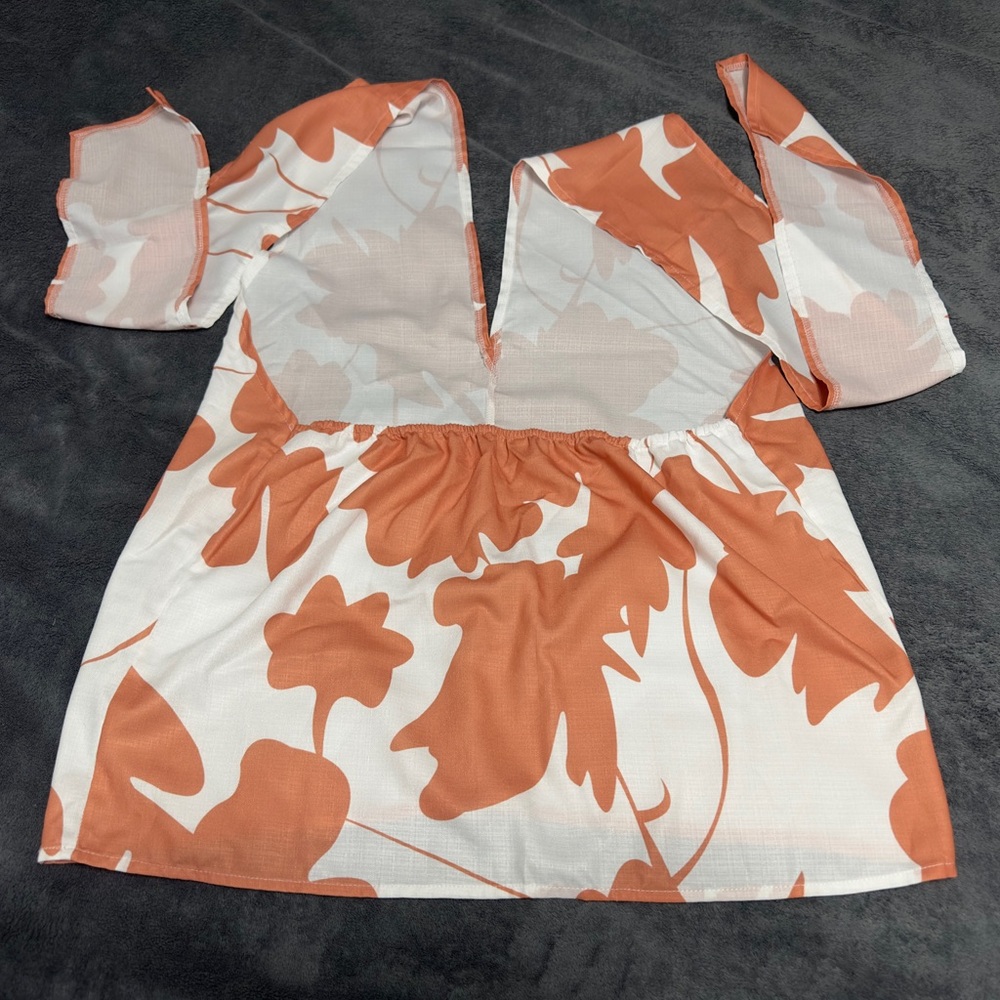 Elegant Floral Orange and White open back top - Picture 3 of 6